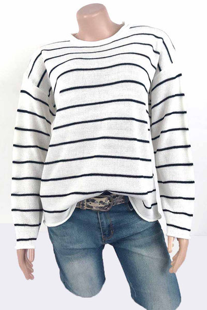 Hoombox  Loose grid Round Neck Sweater